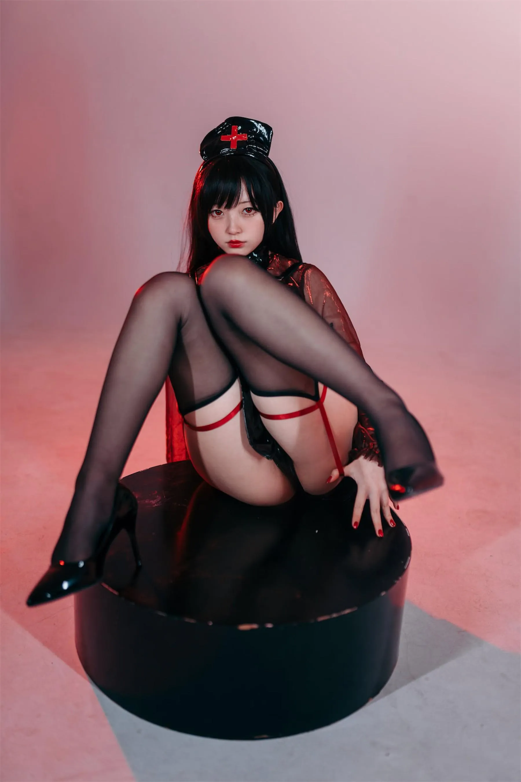 花铃 – NO.21 猩红护士 [78P]插图